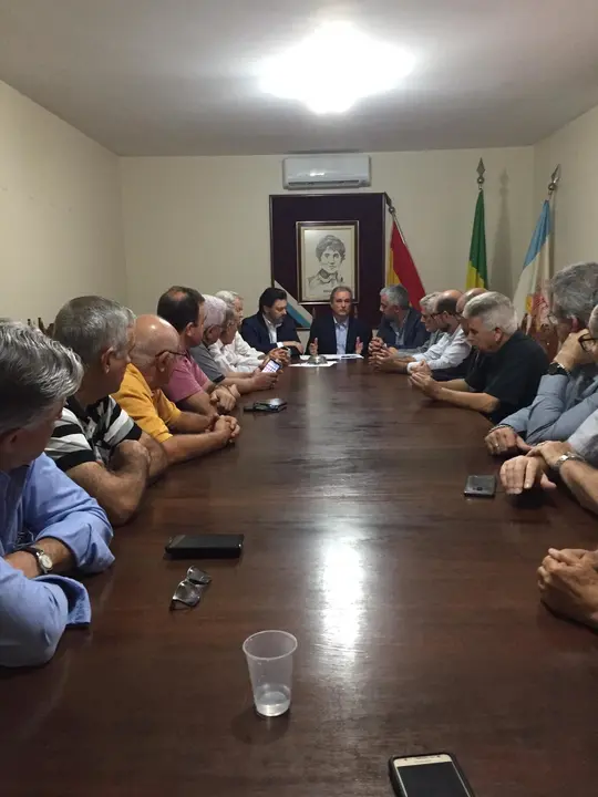 6.Sociedade de Socorros Mutuos e Beneficiente Rosalía de Castro