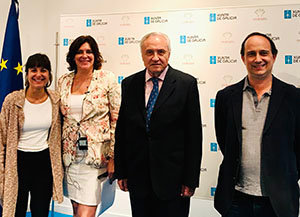 1. De Izquierda a derecha, Greta Fábregas, Pilar G. de Viedma, el delegado de la Xunta en Madrid José Ramón Ónega y Carlos Cortés