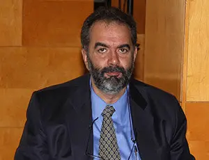 19.Eduardo Pahíno