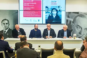 Presentación da novela gañadora do Premio "Blanco Amor" 2019.- Na sala de prensa do Pazo Provincial terá lugar a presentación da novela gañadora do Premio "Eduardo Blanco Amor" de novela longa 2019, Virtudes (e misterios), de Xesús Fraga. O acto contará coa participación do presidente da Deputación de Ourense, Manuel Baltar; do presidente da Editorial Galaxia, Antón Vidal Andión; do escritor e director da Fundación Eduardo Blanco Amor, Luis González Tosar; e do autor da novela gañadora, Xesús Fraga.