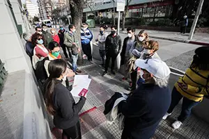 Protesta españoles en Uruguay