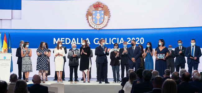 O titular do Goberno galego, Alberto Núñez Feijóo, acompañado dos membros do Executivo autonómico, preside a cerimonia de entrega da Medalla de Ouro de Galicia 2020. Cidade da Cultura (Santiago de Compostela), 24/07/20.