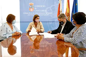 11.30 horas. Despacho de la consejera
La consejera de Presidencia, Interior, Justicia y Acción Exterior, Paula Fernández, firma un convenio con la Casa de Cantabria en Madrid.
20 ago 20