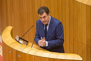 11,20 h.- O conselleiro de Cultura, Educación e Universidade, Román Rodríguez, comparecerá a petición propia para informar do inicio do curso 2020-2021. No Pazo do Hórreo.
foto xoán crespo
06/10/2020