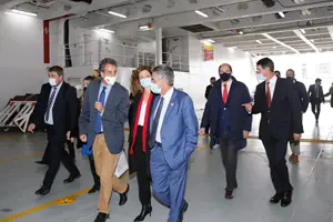 El presidente de Cantabria, Miguel Ángel Revilla, y el consejero de Innovación, Industria, Transporte y Comercio, Francisco Martín, asisten a la presentación del nuevo barco d la compañía  Brittany Ferries, el “Galicia”, que cubrirá la ruta entre Santander y Portsmouth. Debido a la situación sanitaria y por indicación 

LARA REVILLA
1 DIC 20