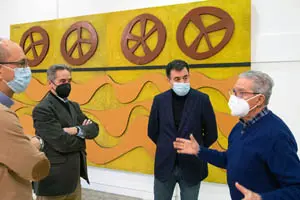 11,00 h.-   O conselleiro de Cultura, Educación e Universidade, Román Rodríguez, acompañado polo secretario xeral de Cultura, Anxo M. Lorenzo, presentará o mural de Luis Seoane que se exhibirá de xeito permanente no andar 0 do Museo Centro Gaiás (Monte Gaiás, s/n).

foto xoán crespo
06/12/2020