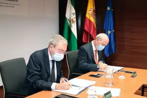 Junta firma programa Global Business