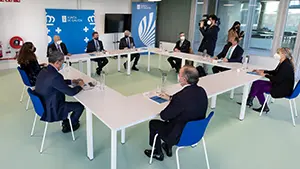 O titular do Goberno galego, Alberto Núñez Feijóo, reúnese co Consejo Empresarial Alianza por Iberoamérica (Ceapi). Edificio Fontán (Cidade da Cultura). 12/1/2022.