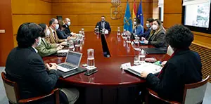 Oviedo. 4-2-2022. El presidente del Principado de Asturias, AdriÃ¡n BarbÃ³n, preside la reuniÃ³n del Consejo de Gobierno.
Foto: Armando Ãlvarez.