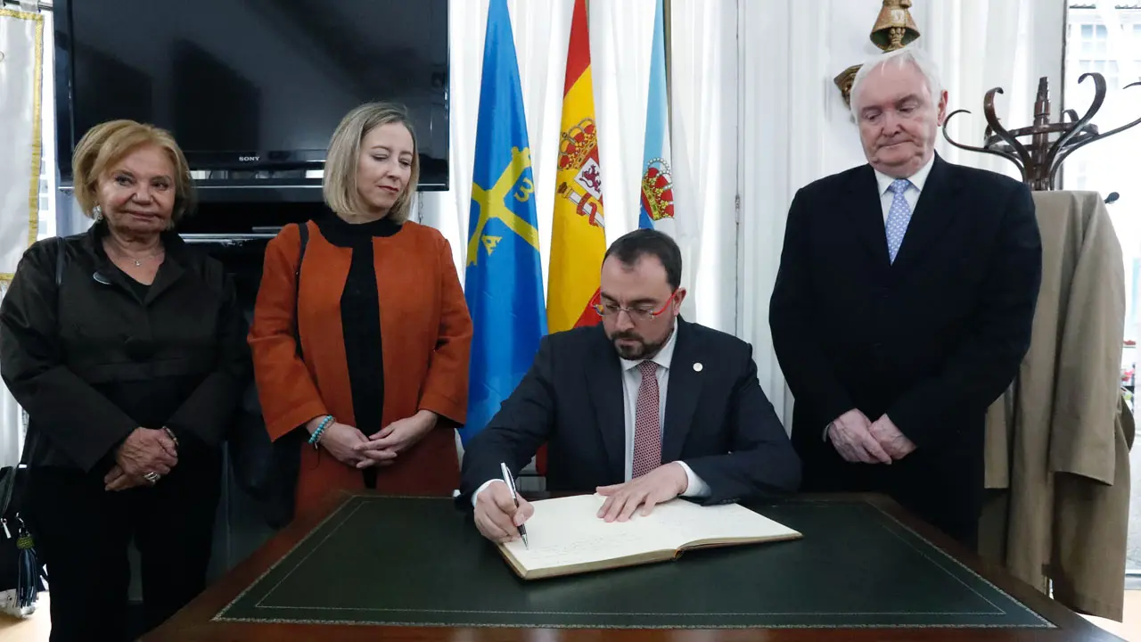 2022_10_22 presidente centro asturiano a coruna 7