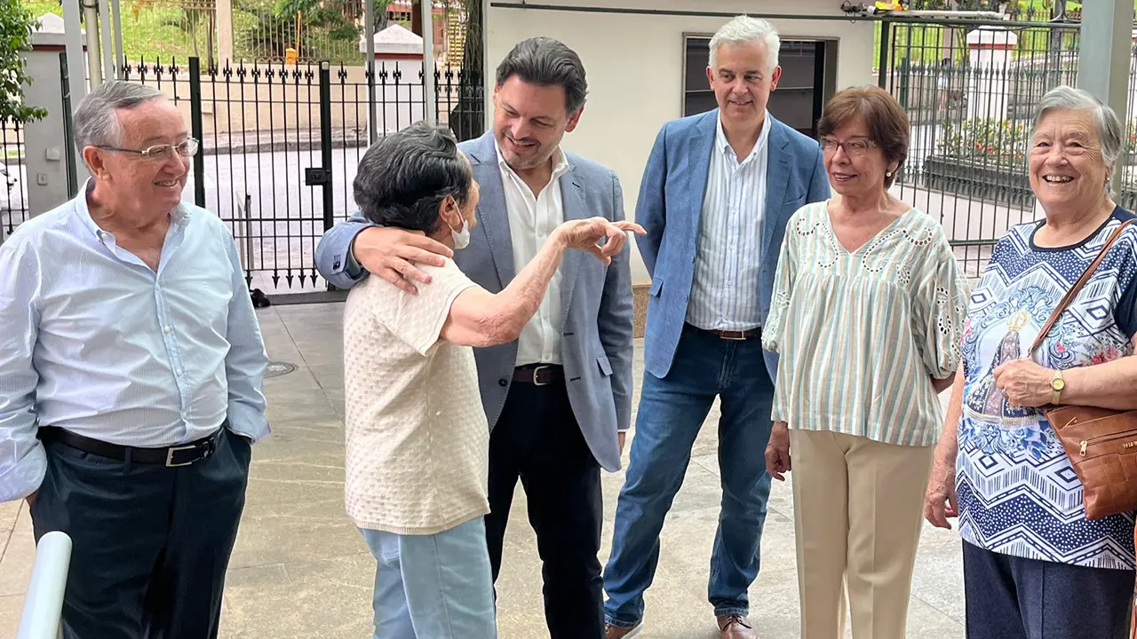 Miranda Asociación Recreo dos Anciáns en Río de Xaneiro 2