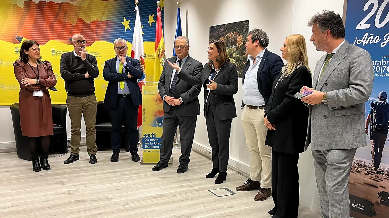 La consejera de Presidencia, Interior, Justicia y Acción Exterior, Paula Fernández, participa en la reunión del Grupo político Renew Europe del Comité de las Regiones (CdR). Posteriormente, sobre las 13:00 horas, asistirá al encuentro entre los representantes de la Delegación Española.
30 nov 22