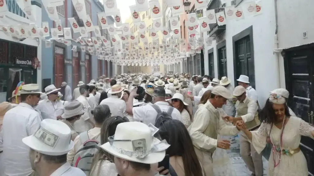 FIESTA INDIANOS LA PALMA