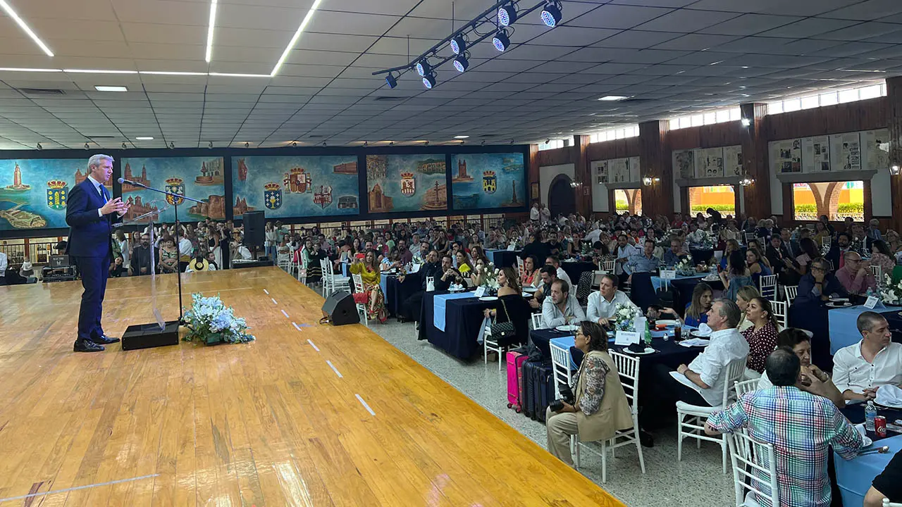 Rueda Centro Gallego de México 2395 