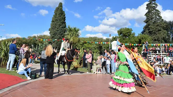 tres_arroyos_club_feria_abril_16_4_23_23