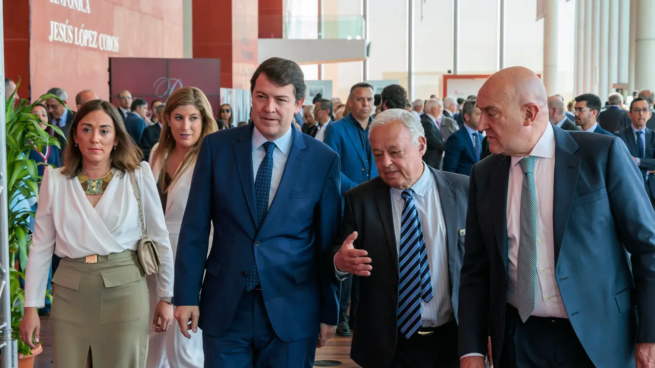 Mañueco con Carnero