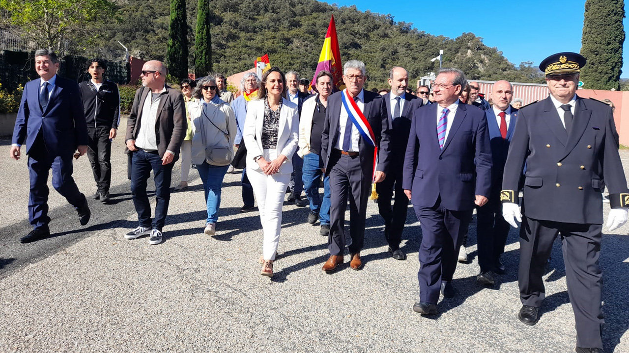 Asturias 02. Consejera presidencia memoria en francia 2