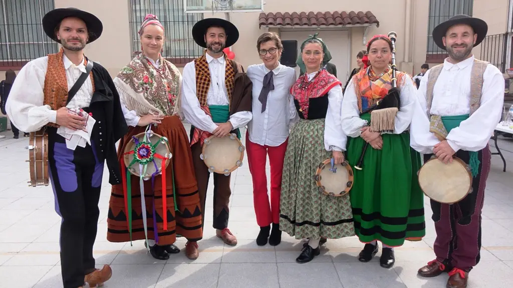 Centenario Centro Montañes BB AA 11