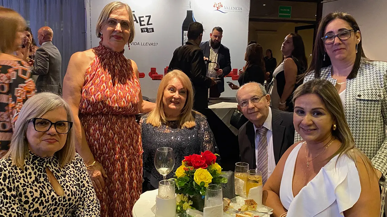 FIESTA NACIONAL ESPAÑA VENEZUELA 2023 13