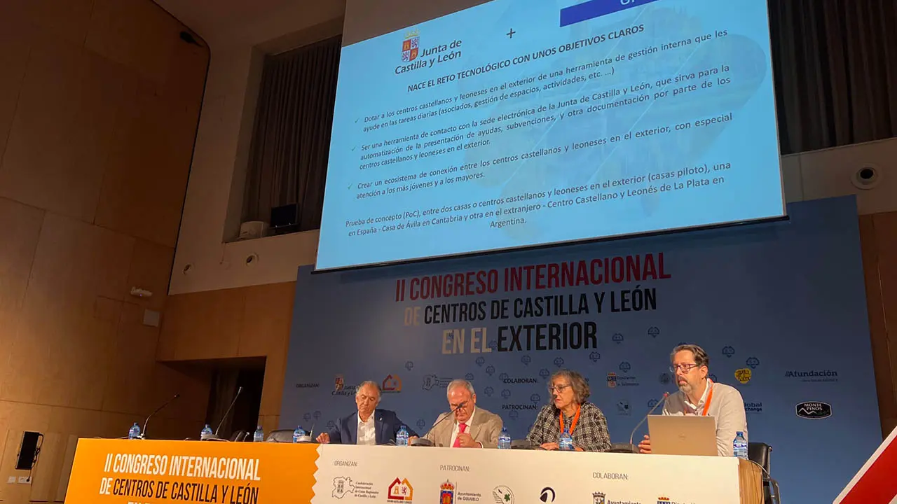 Mesa. El futuro de nuestros centros 3