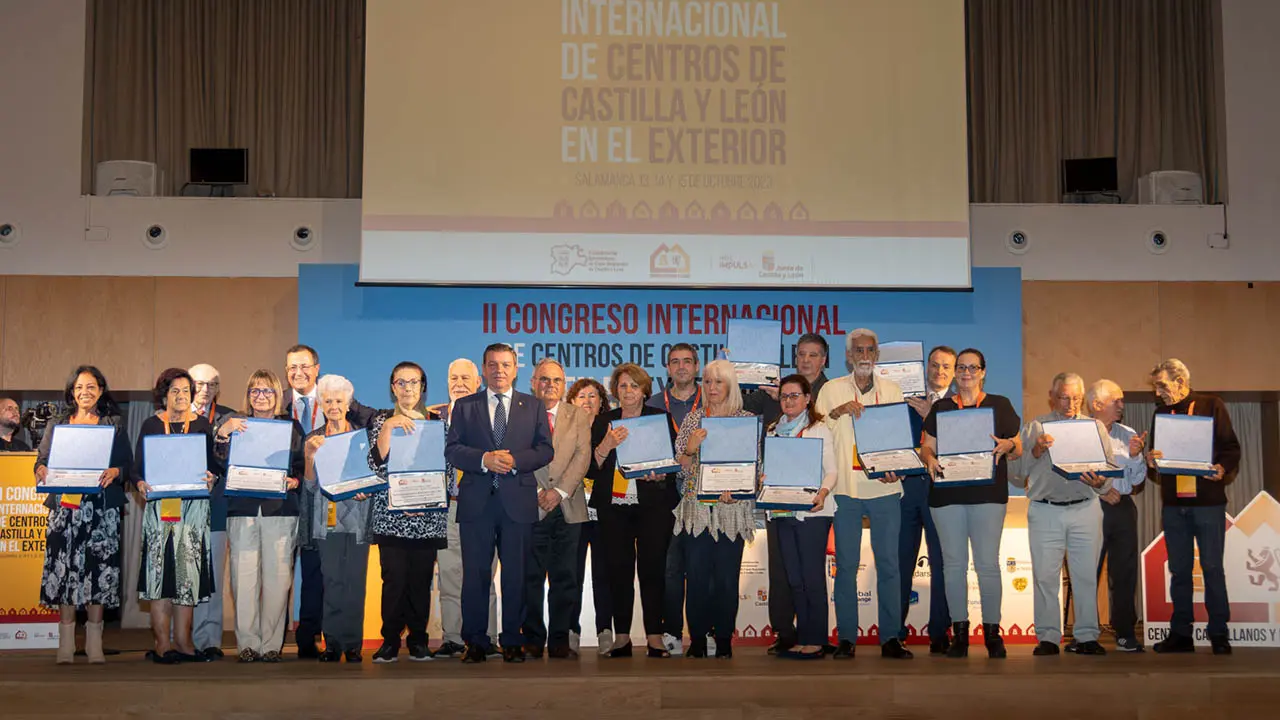 13.Gonzalez Gago Centros Centenarios