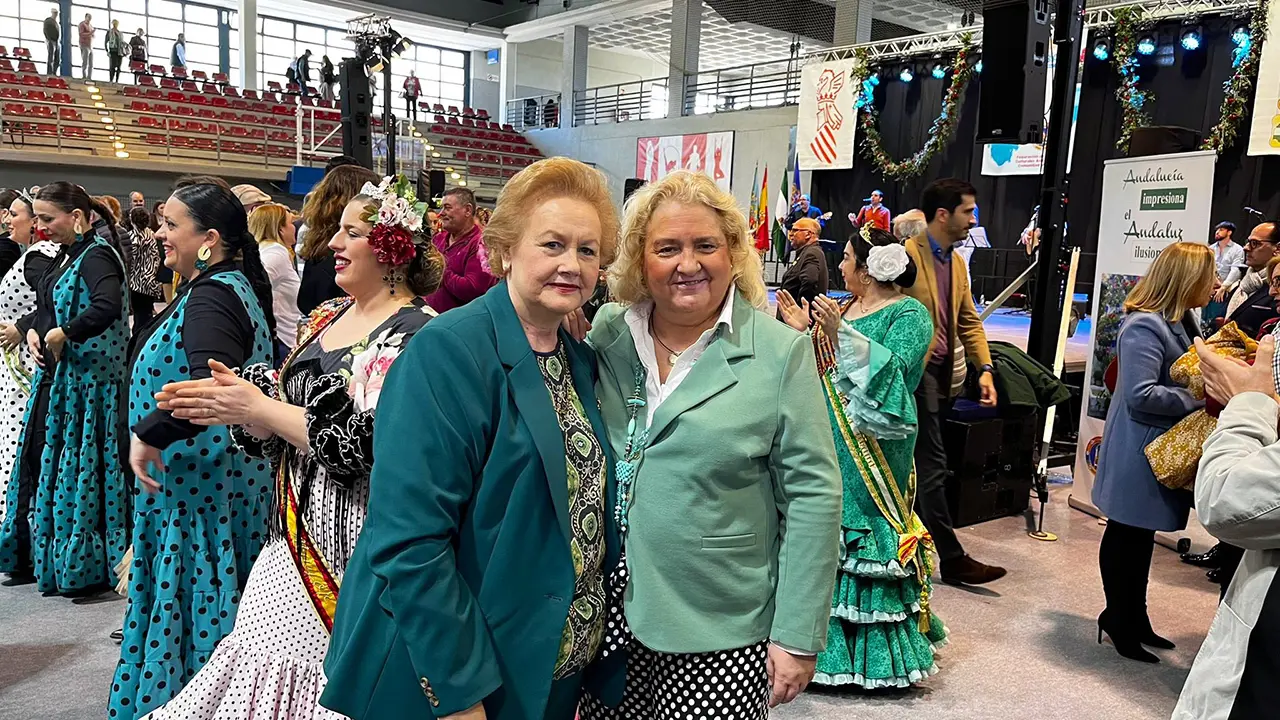 Puri Torres y Maria José Ferrer