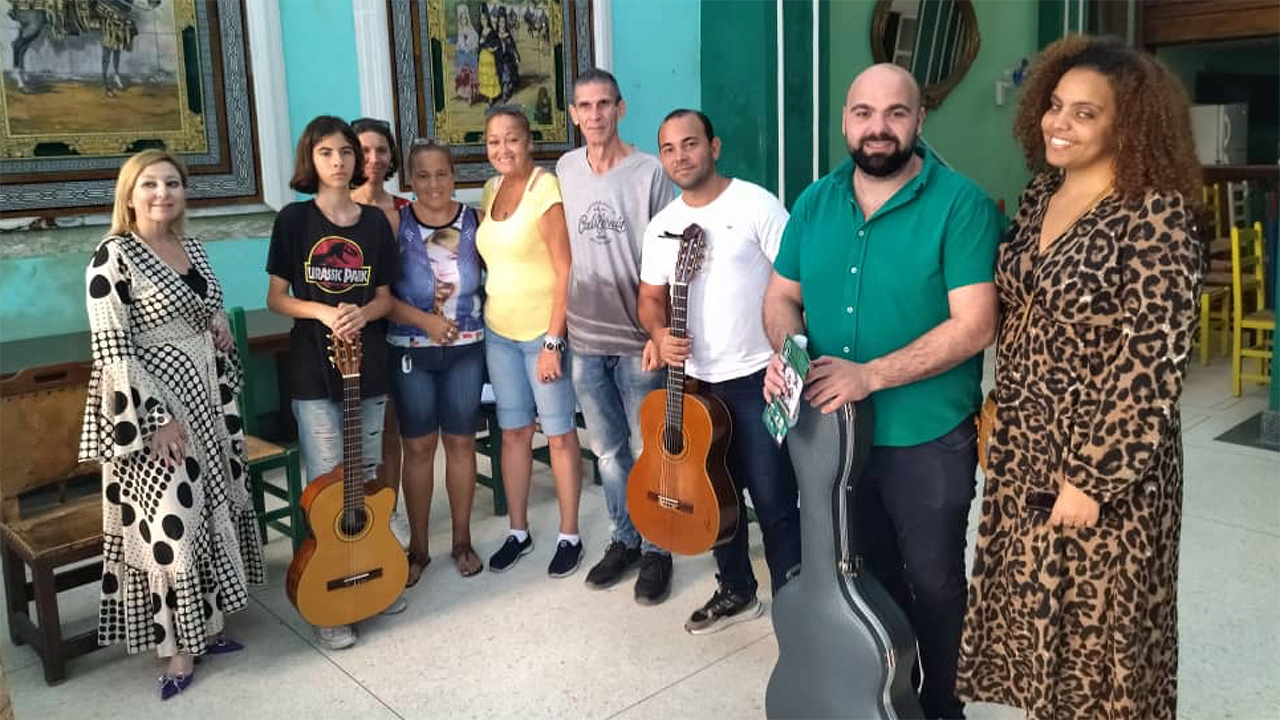 04-02-.Visita al CALH de Pilar Boyeros en la Planta Baja