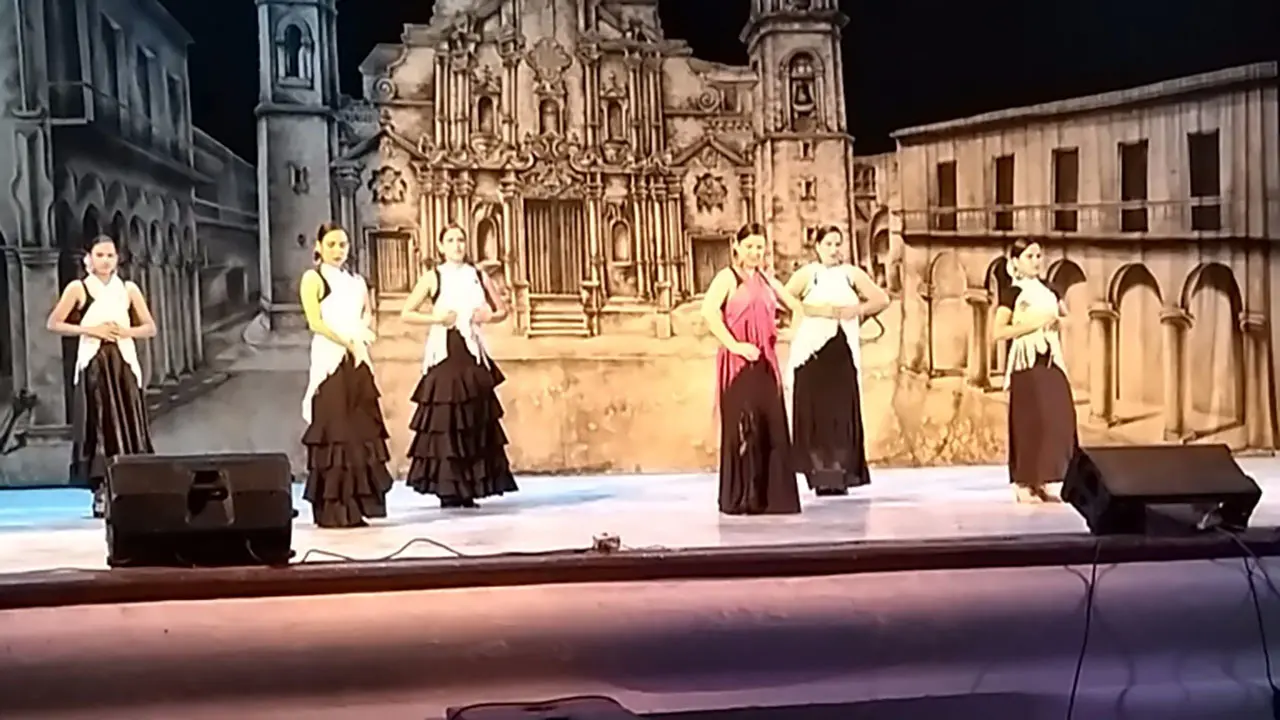 03-01-Grupo de Baile del Centro Andaluz