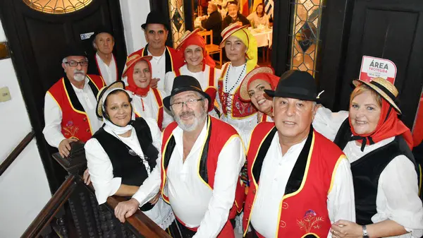 URU-grupo danza canarias
