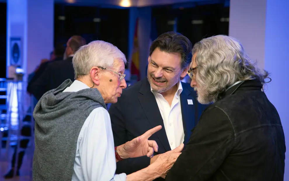 Miranda-centro galego noso lar 8