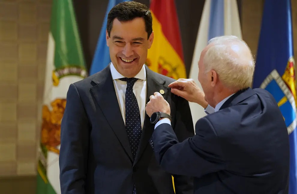 Dia de Galicia en Asturias-Juanma Moreno 1