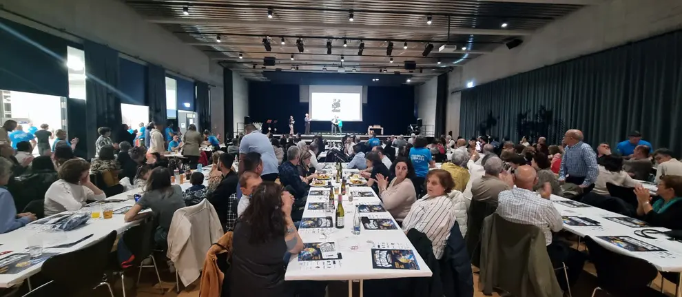 Jose Gonzalez visita centro ourense basilea 2