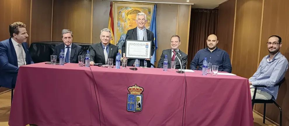 Kike Figaredo-Asturiano Universal 2024 copia