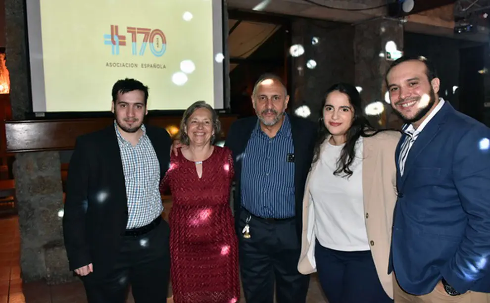 Uru.AEGU-flia pineiro