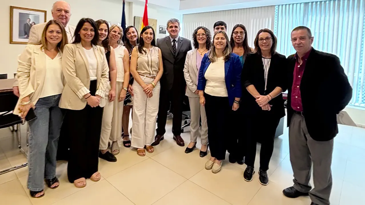 bahia_embajador_consulado_13_12_24