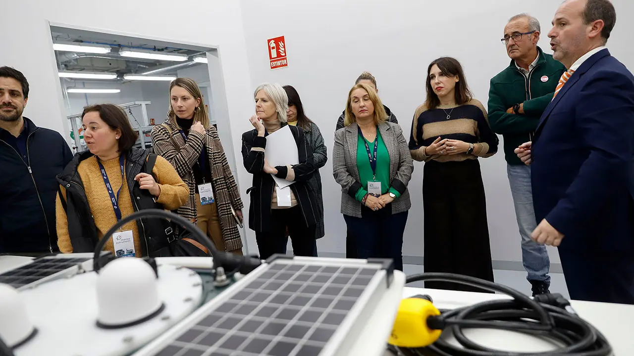 Lorenzana Marine Instruments 2