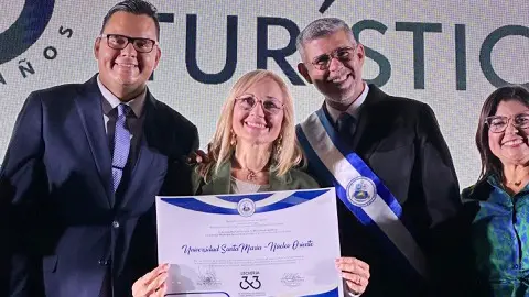 CGPLC-MENCION ESPECIAL DE LECHERIA 12