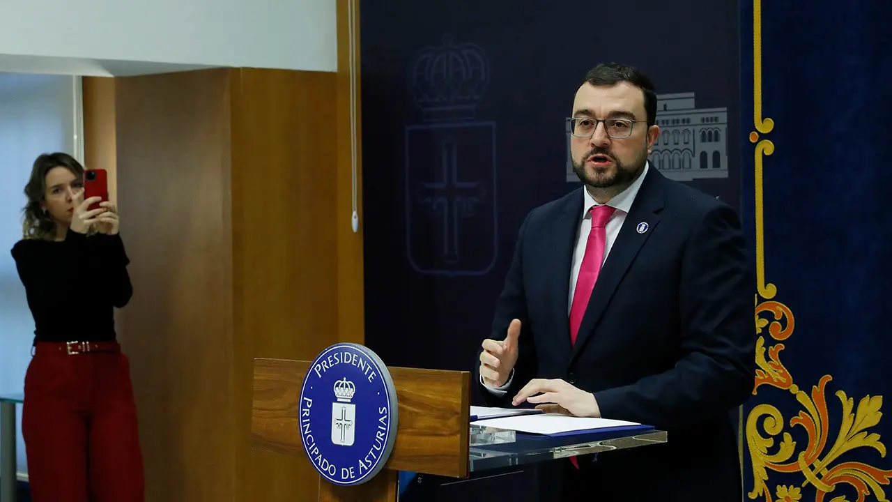 Presidente rueda prensa consejo gobierno 4