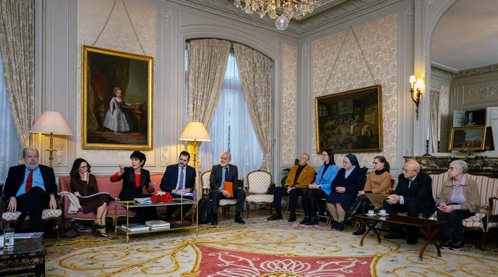 Francia-Elma Saiz colectividad 10