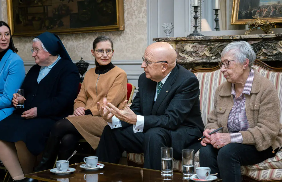 Francia-Elma Saiz colectividad 17