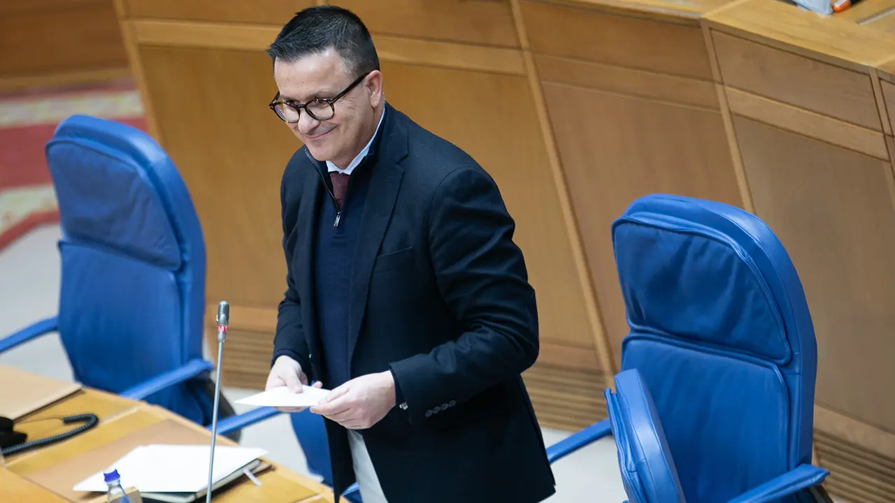 Jose Gonzalez en el Parlamento 1