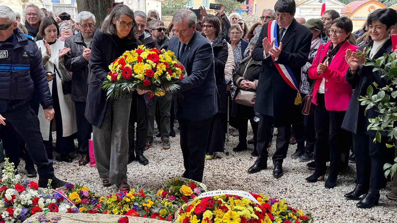 Francia-Homenaje Machado 1