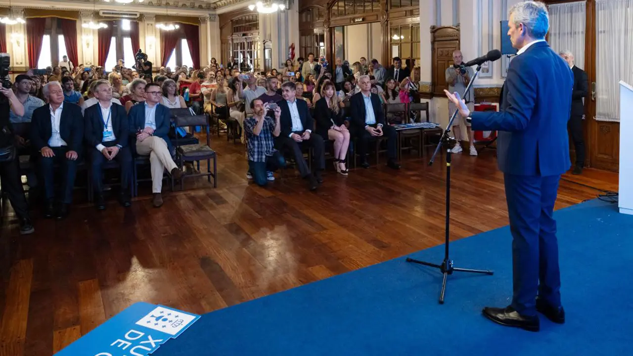 Rueda Feria Emprego Buenos Aires 4