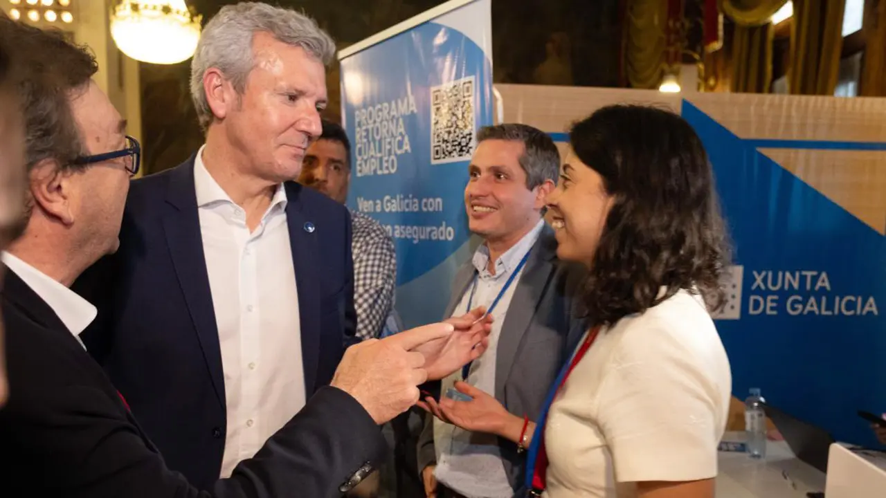 Rueda Feria Emprego Buenos Aires 2