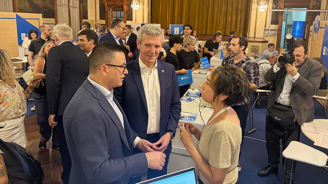 Rueda Feria Emprego Buenos Aires 8