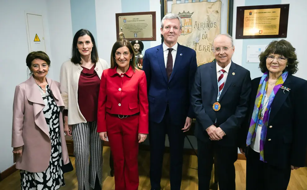 O presidente do Executivo autonómico, Alfonso Rueda, visita o Centro Gallego de Santander con motivo da súa distinción como socio de honra Centro Gallego de Santander (Santander), 03/04/25.