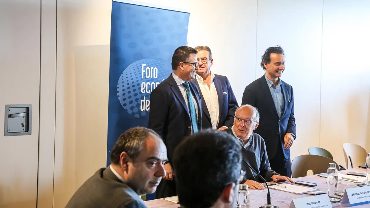 Jose Gonzalez-Foro Economico 1