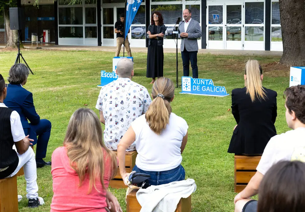 09,35 h.- O director de Turismo de Galicia, Xosé Merelles, inaugurará o programa Escolas Abertas 2025. No Centro Superior de Hostalería de Galicia (Carretera Santiago-Noia, Km.3). foto xoán crespo