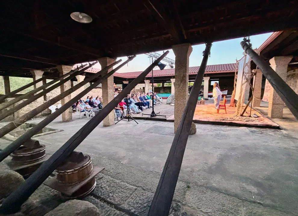 Miranda-Obra teatro en O Grove 5