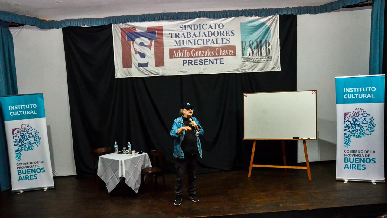 Sociedad Adolfo Gonzales Chaves 1